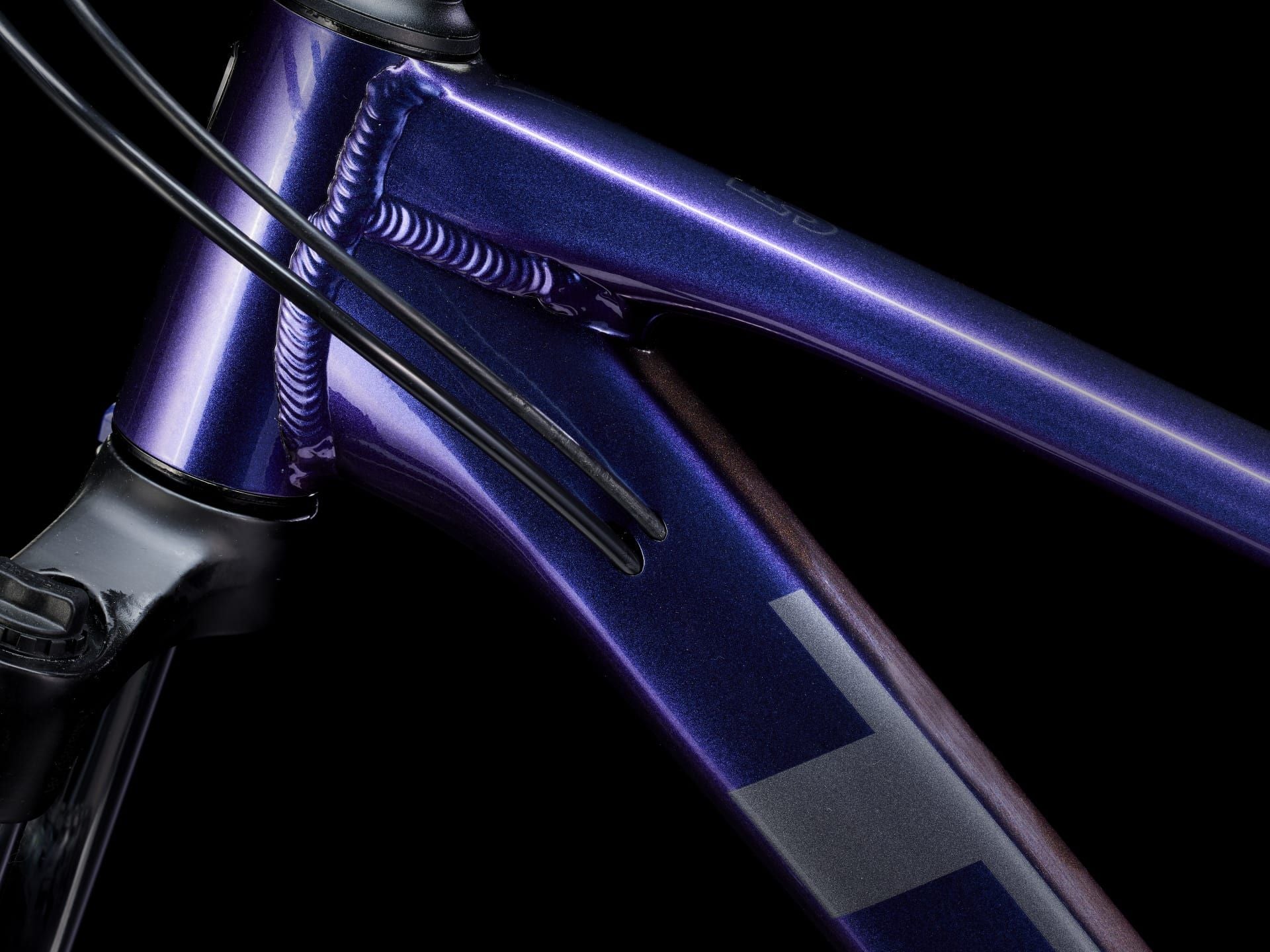 Trek Marlin 5 Purple Flip To Trek Black Fade 2025