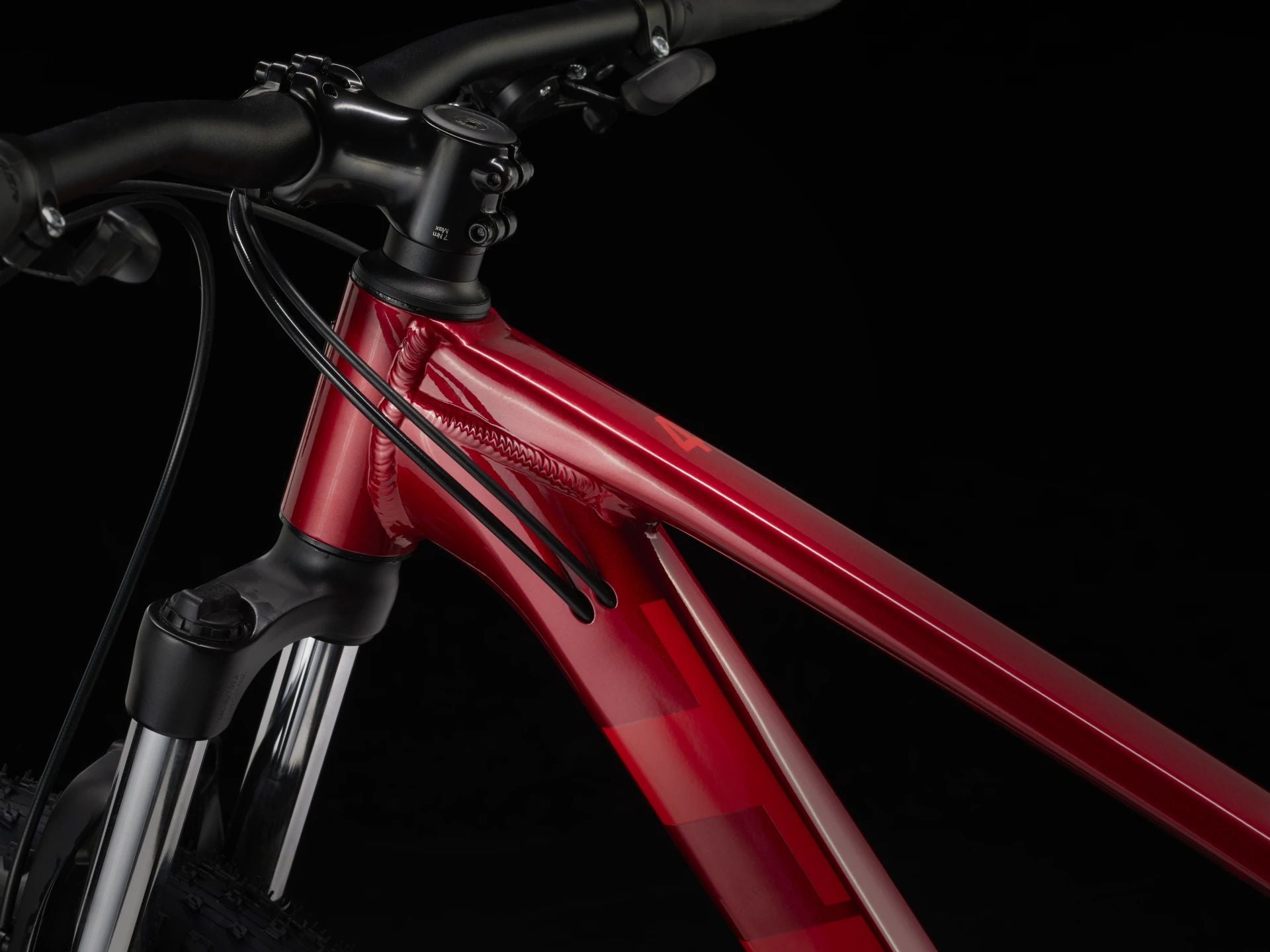 Trek Marlin 4 Crimson 2025