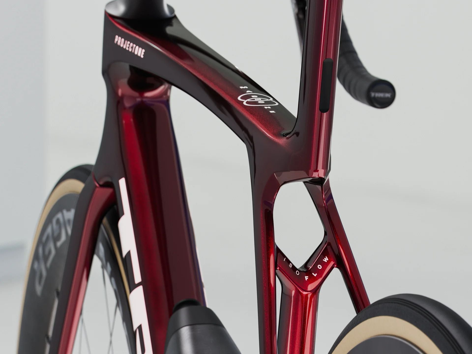 Trek Madone SLR 7 AXS P1 Carbon Red Smoke 2025