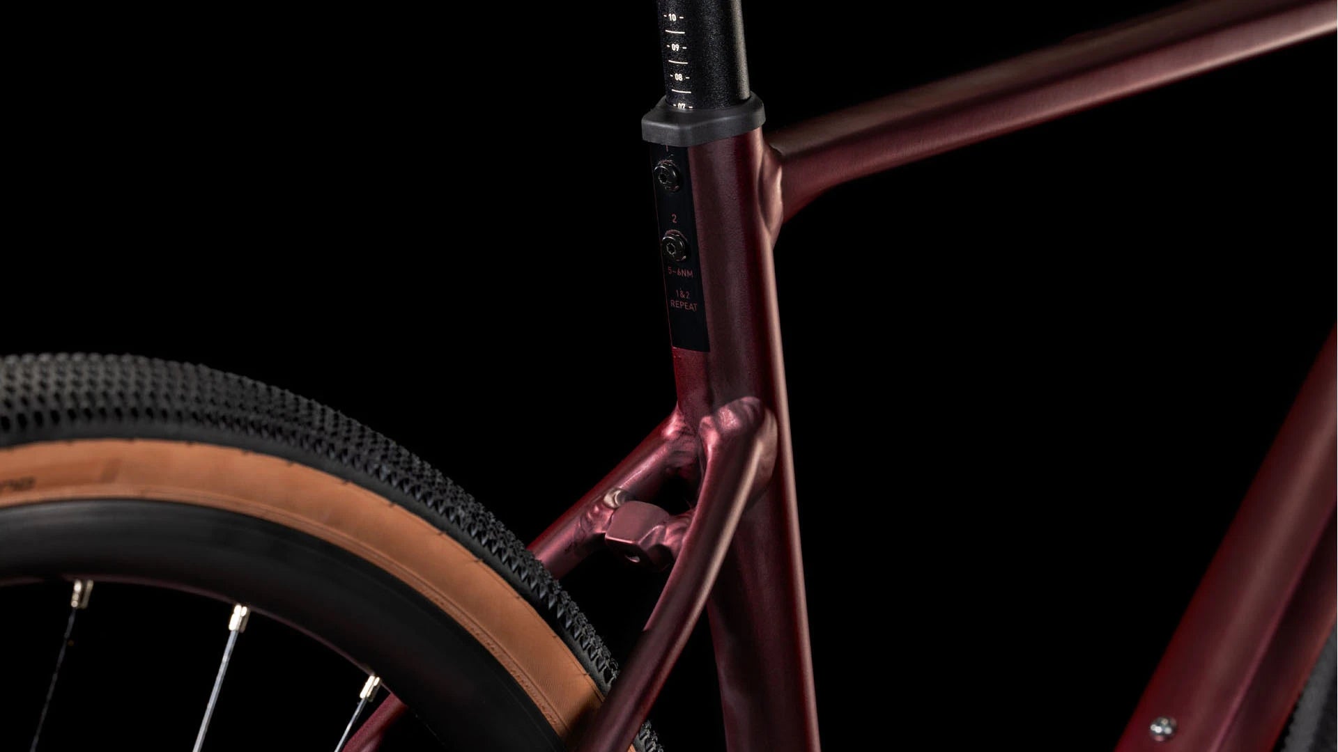 Cube Nuroad Race rubyred´n´gloss 2025