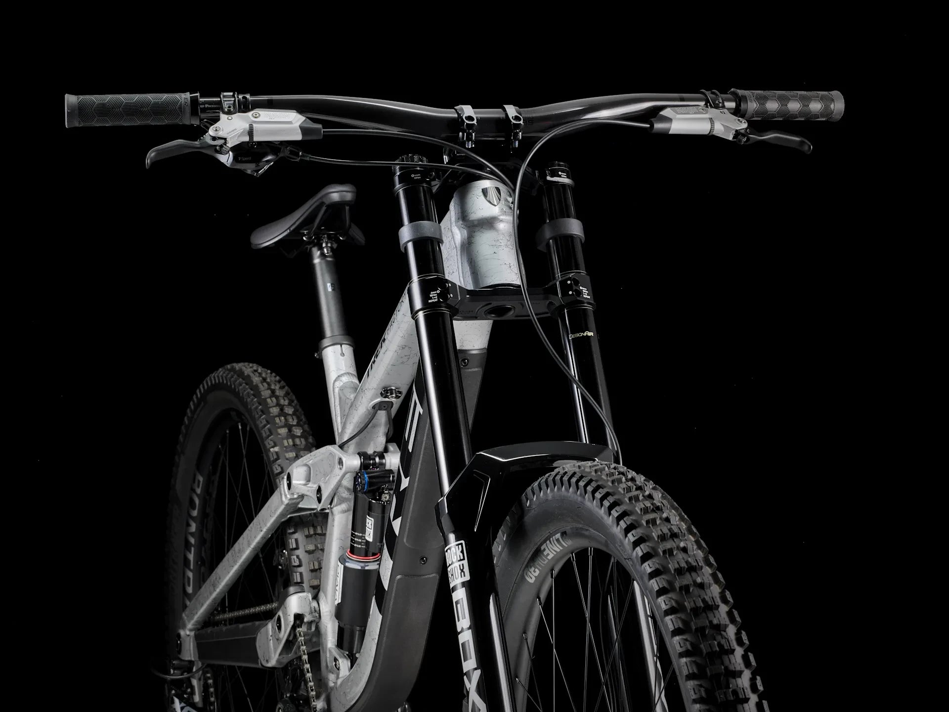 Trek Session 9 Liquid Silver 2025